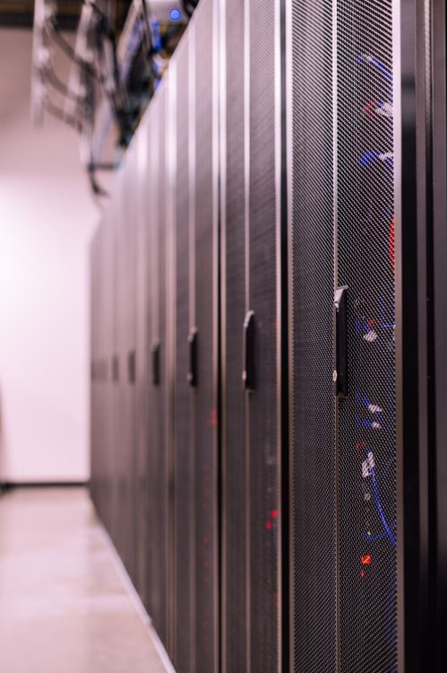 Day tu may chu trong trung tam du lieu